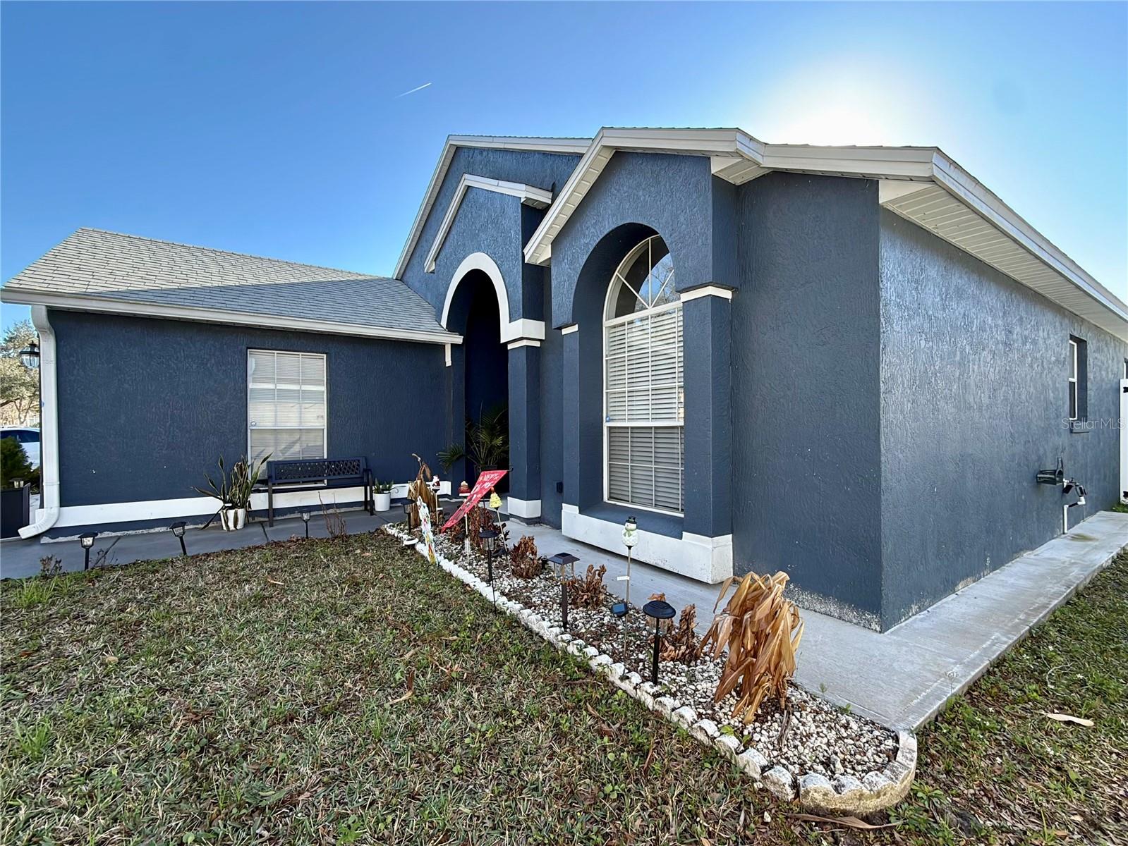 Image 10 of 57 For 1969 River Park Boulevard