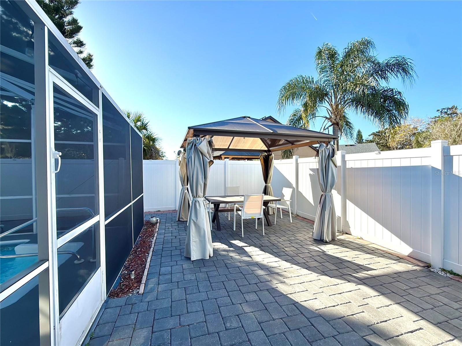 Image 12 of 57 For 1969 River Park Boulevard