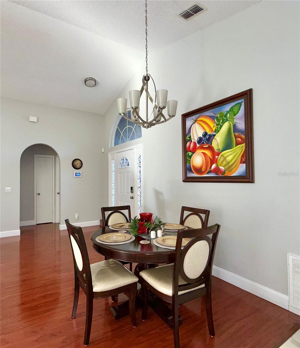 Image 32 of 57 For 1969 River Park Boulevard