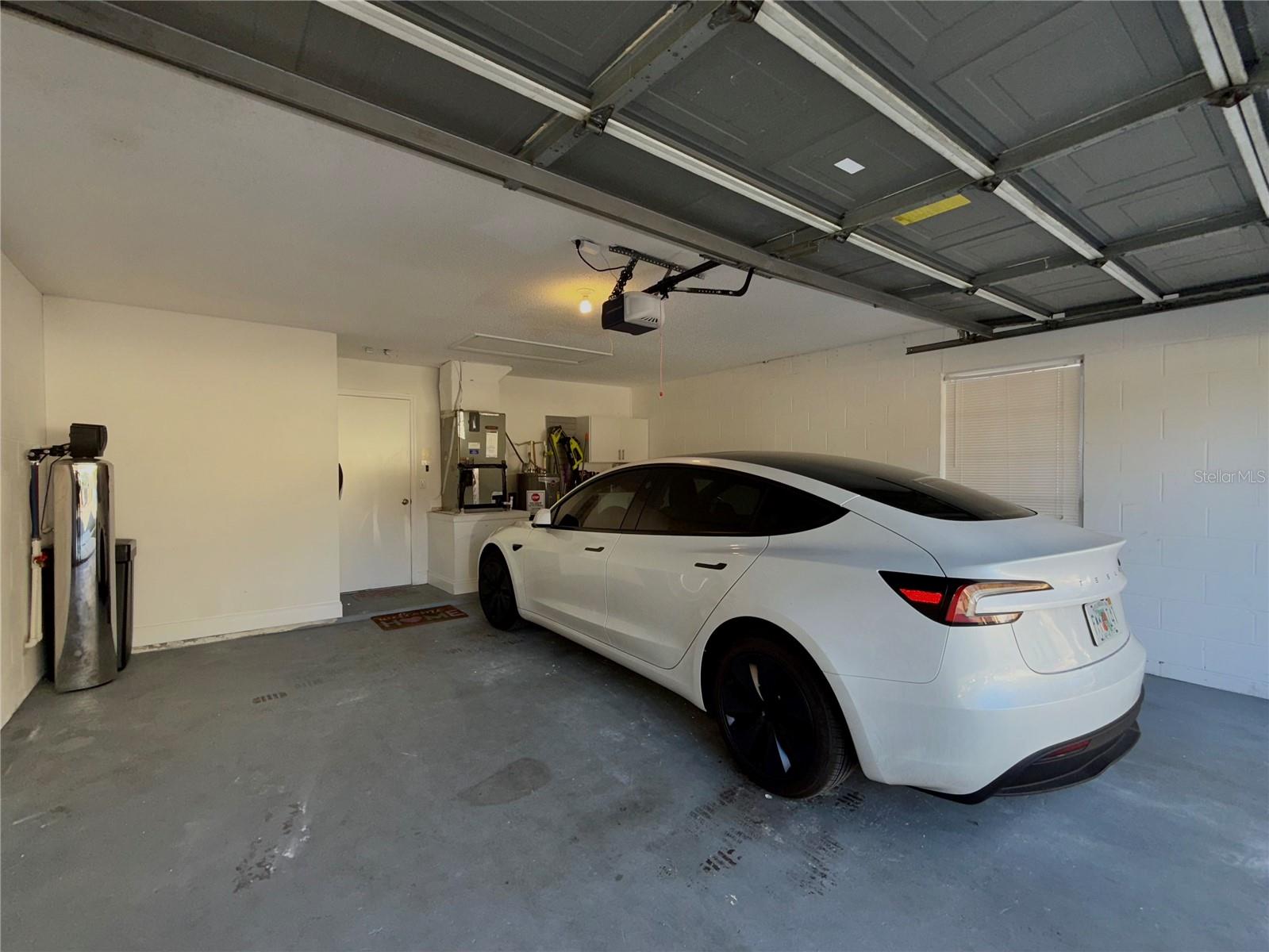 Image 38 of 57 For 1969 River Park Boulevard