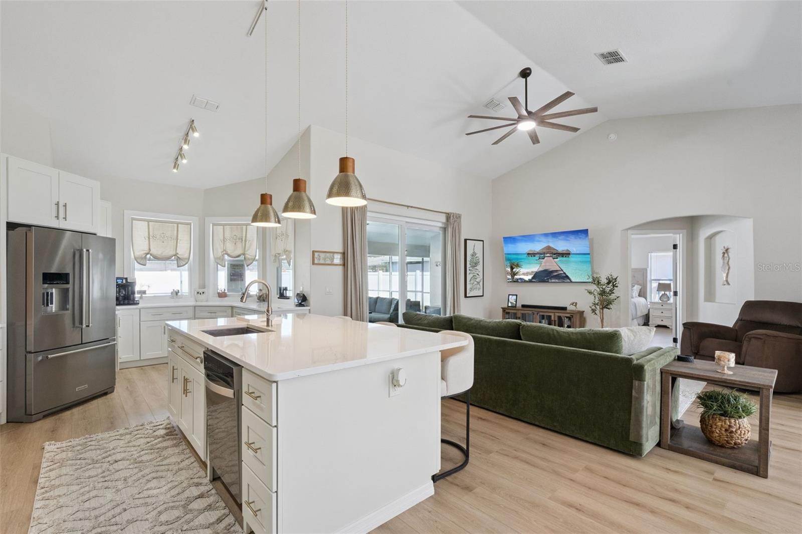 Image 17 of 57 For 3215 Countryside View Dr