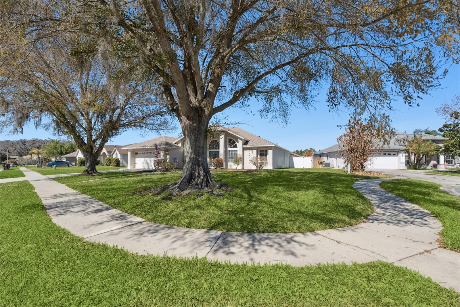 Image 52 of 57 For 3215 Countryside View Dr