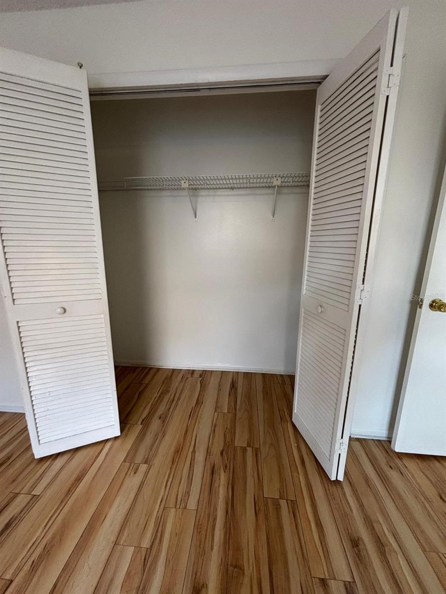 Image 17 of 25 For 2211 Fairmont Circle