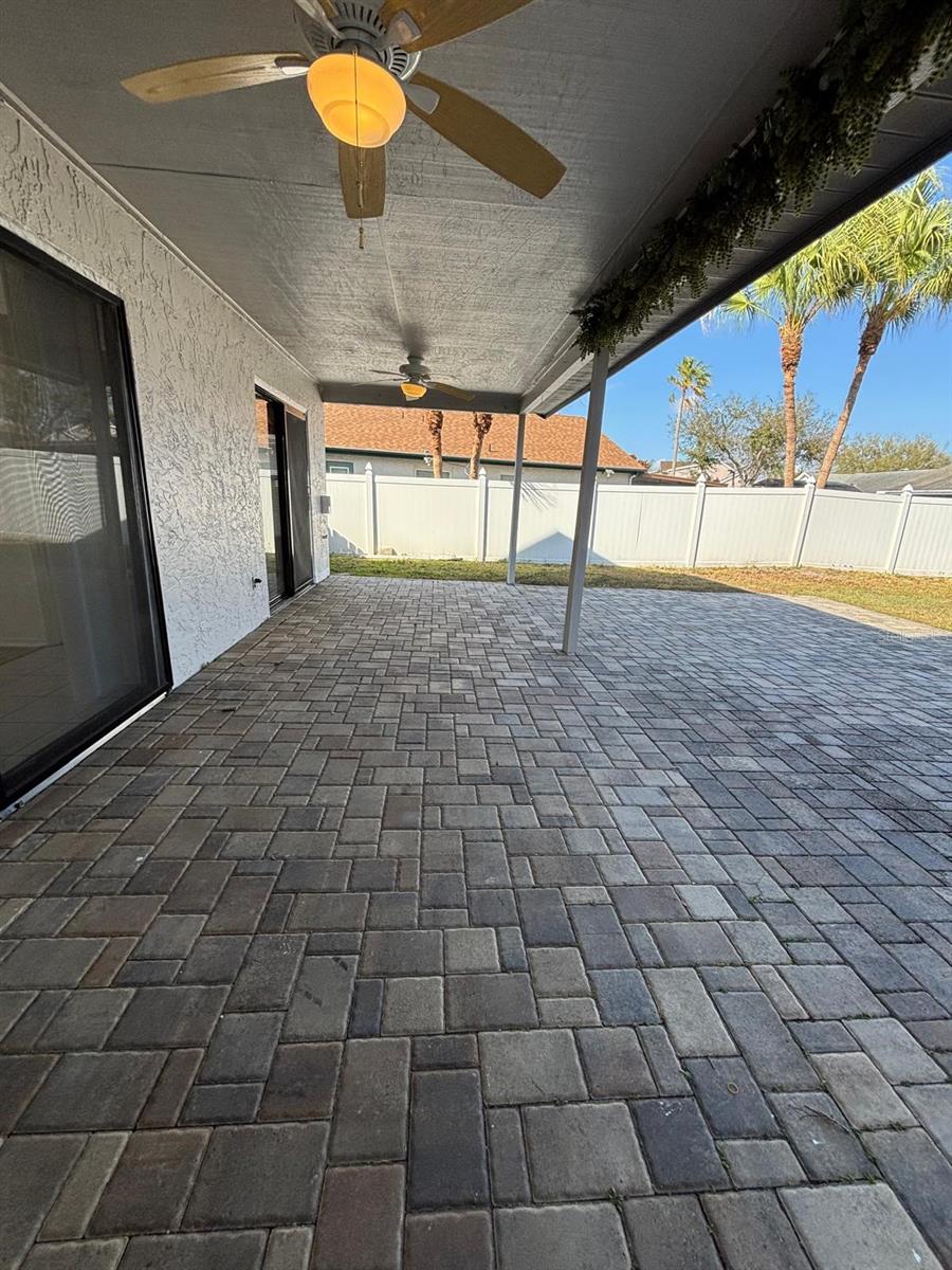 Image 22 of 25 For 2211 Fairmont Circle