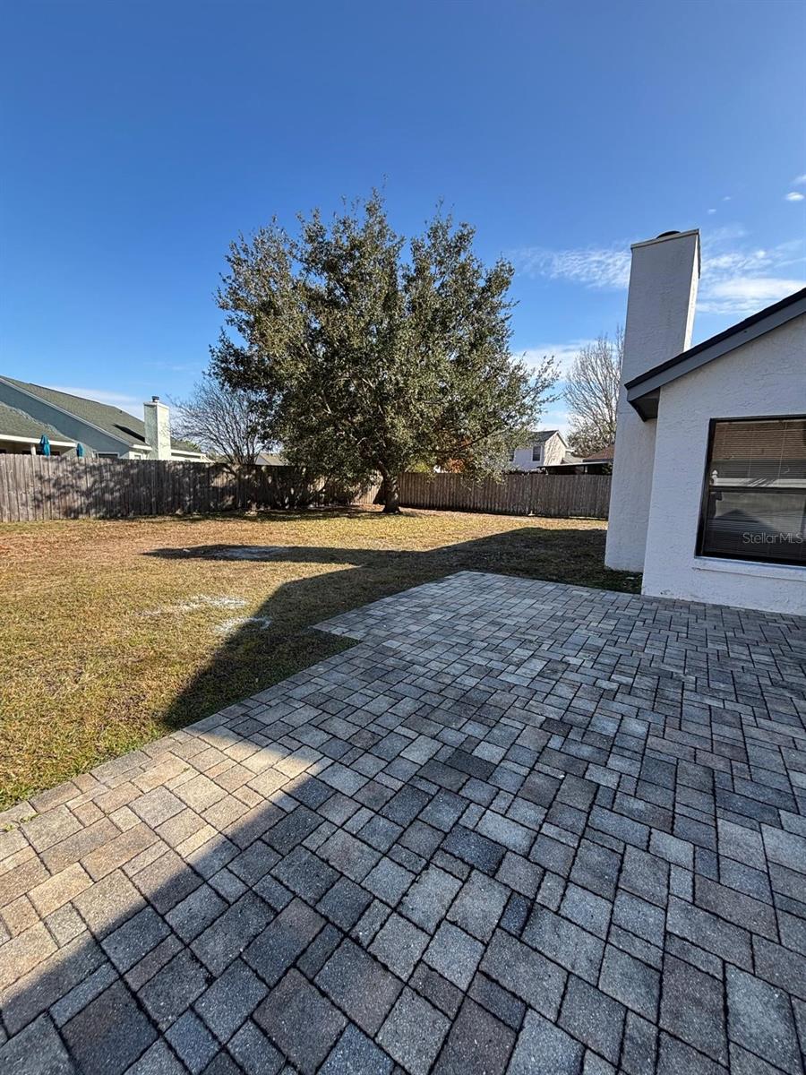 Image 24 of 25 For 2211 Fairmont Circle