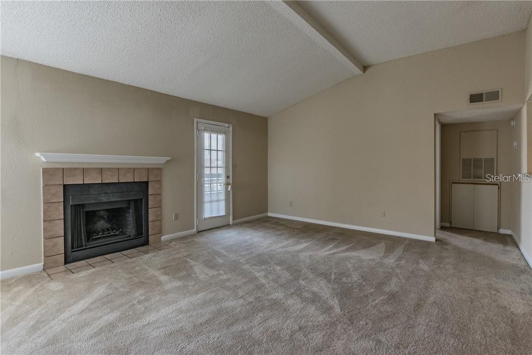 Image 14 of 18 For 4200 Thornbriar Lane E305