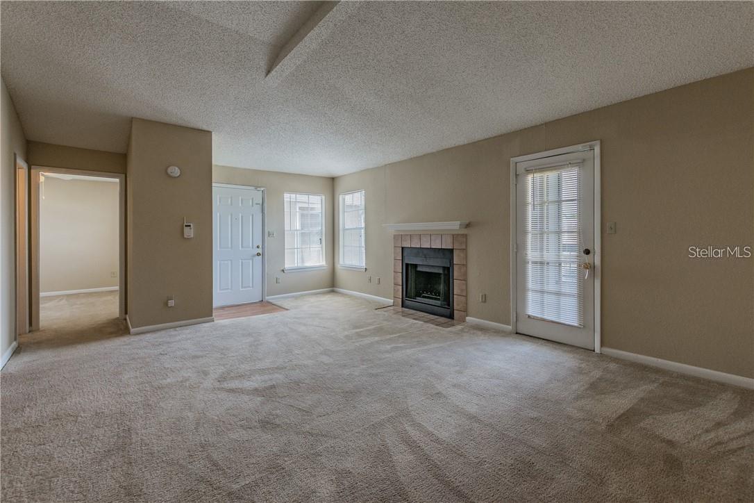 Image 15 of 18 For 4200 Thornbriar Lane E305