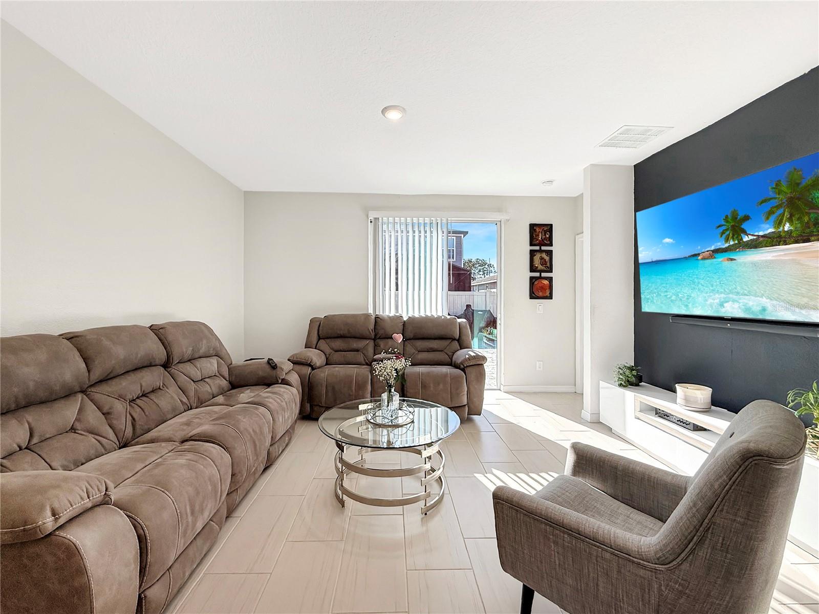 Image 17 of 27 For 3430 Monaco Lane