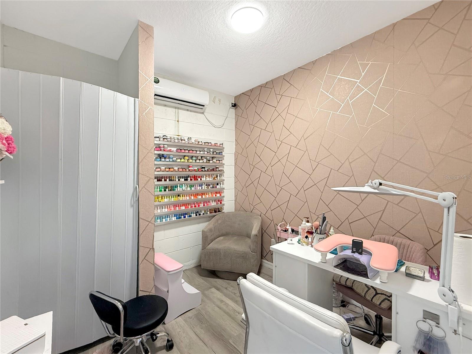 Image 21 of 27 For 3430 Monaco Lane