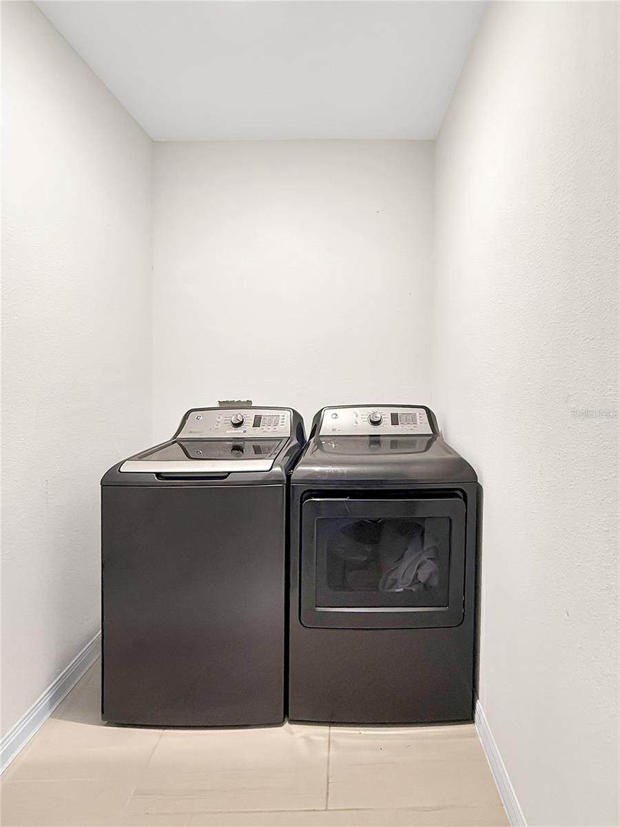 Image 9 of 27 For 3430 Monaco Lane