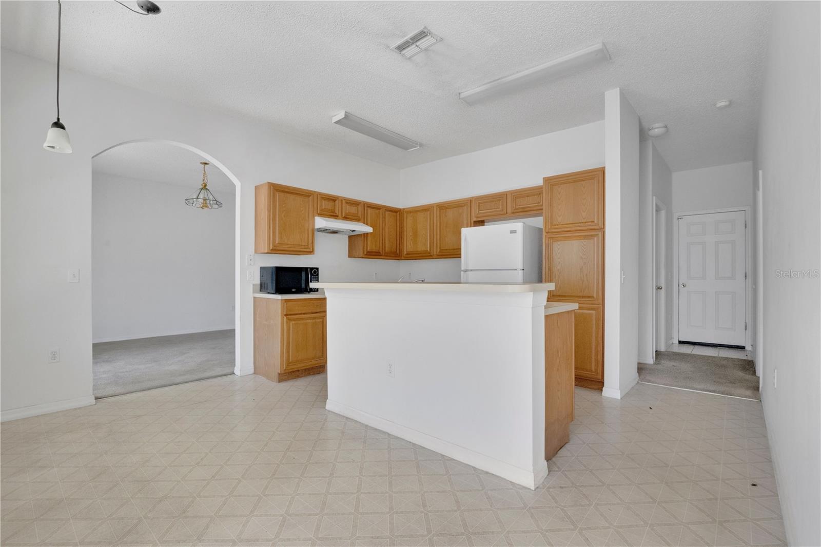 Image 5 of 29 For 536 Kilimanjaro Drive