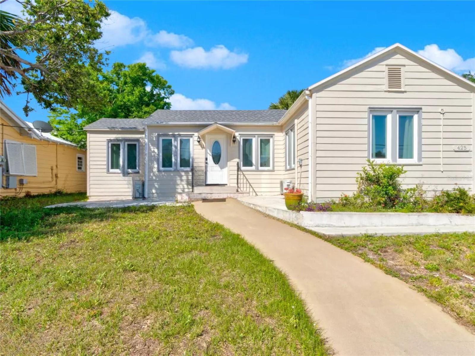 Image 23 of 23 For 425 Oleander Avenue