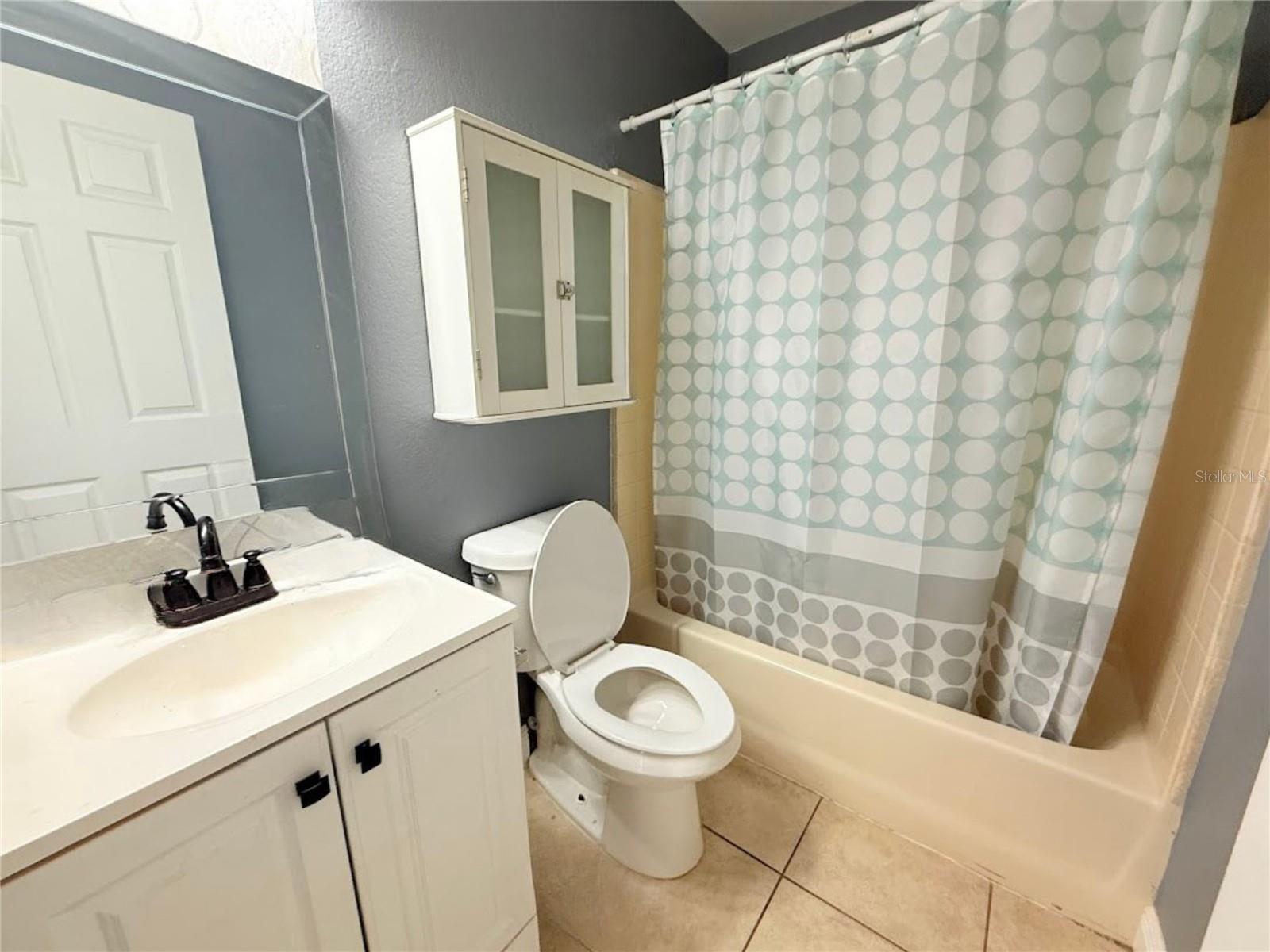 Image 11 of 28 For 635 Parakeet Court