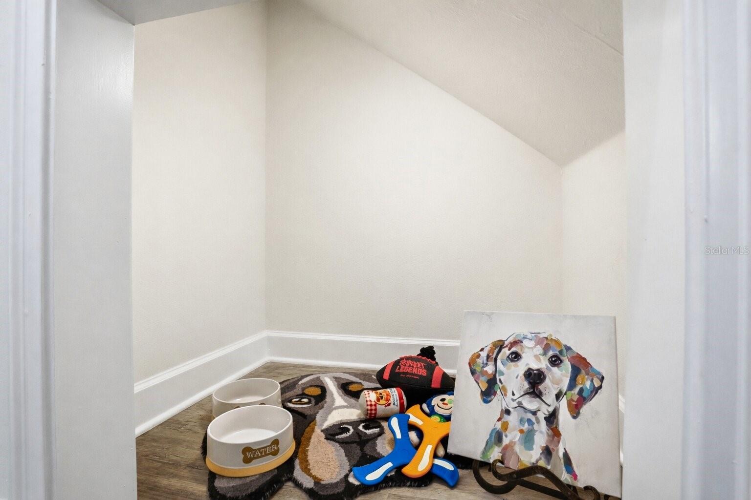 Image 11 of 28 For 1012 Farmstead Street