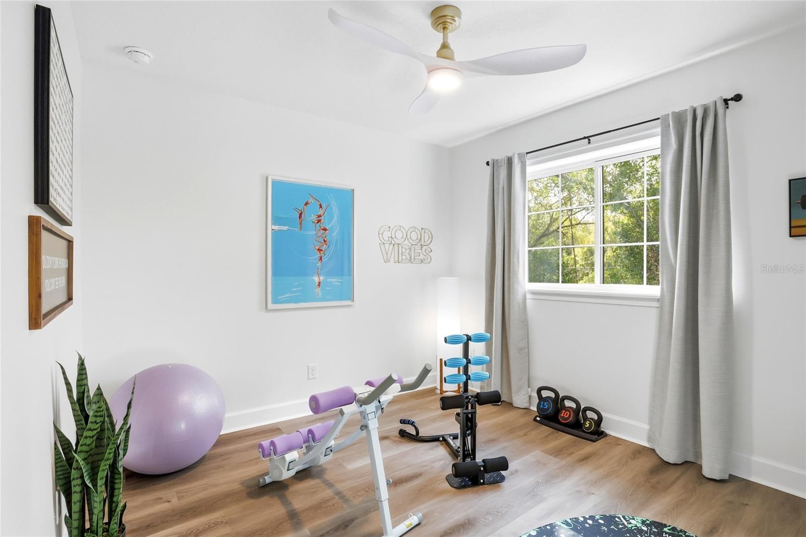 Image 23 of 28 For 1012 Farmstead Street