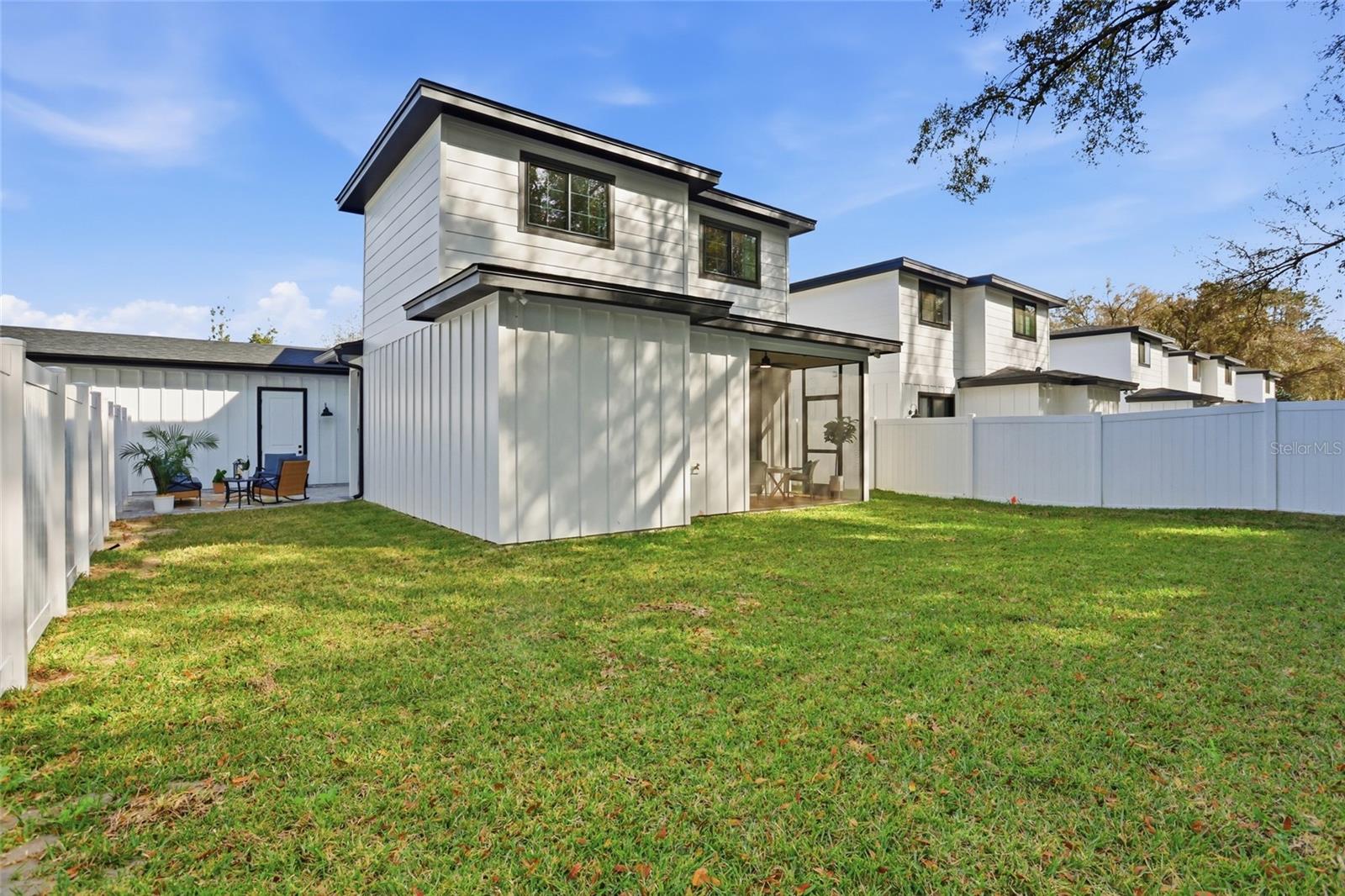 Image 26 of 28 For 1012 Farmstead Street