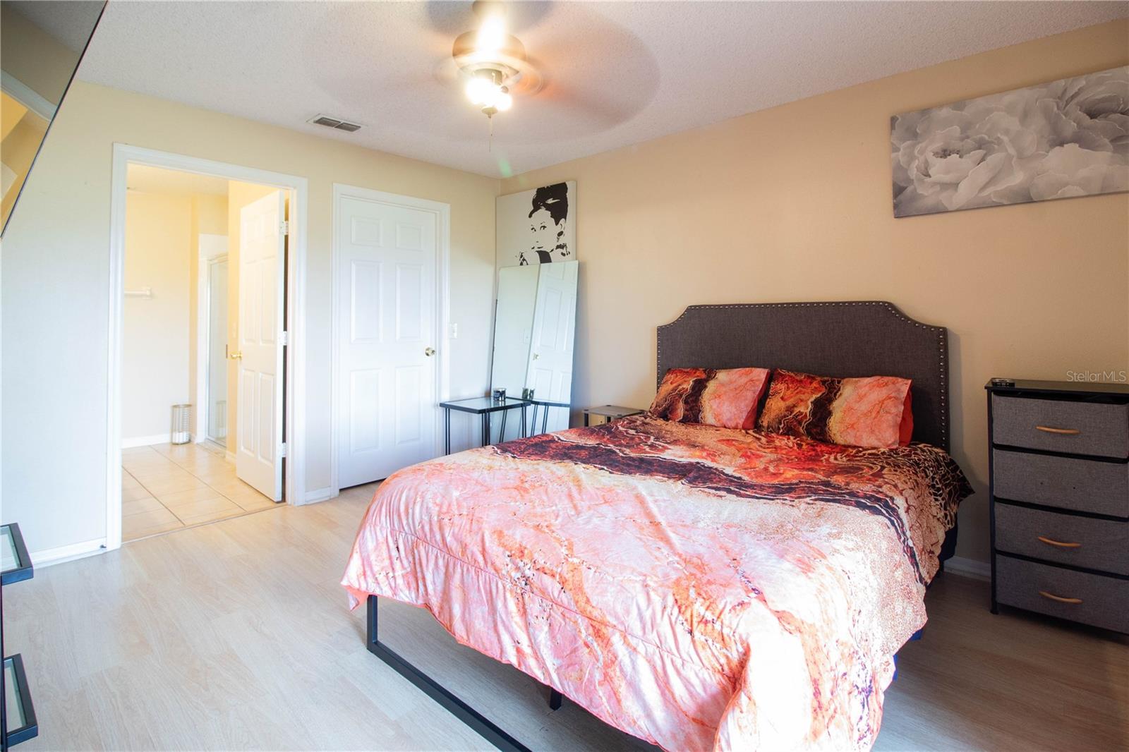 Image 21 of 31 For 2836 Osprey Cove Place 102