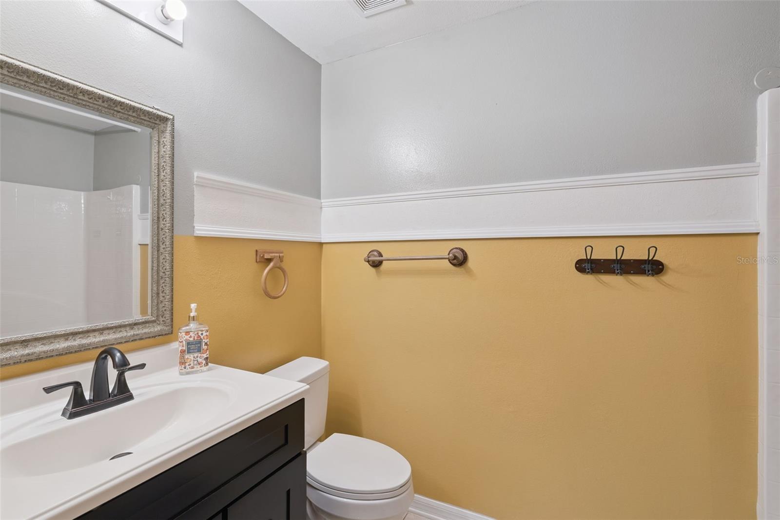 Image 9 of 11 For 907 Salerno Court