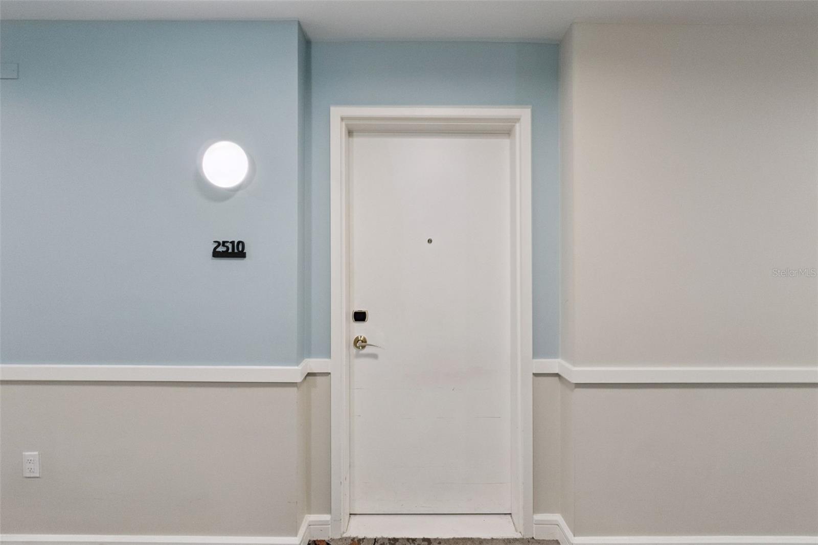 Image 7 of 36 For 8061 Vacation Avenue 510