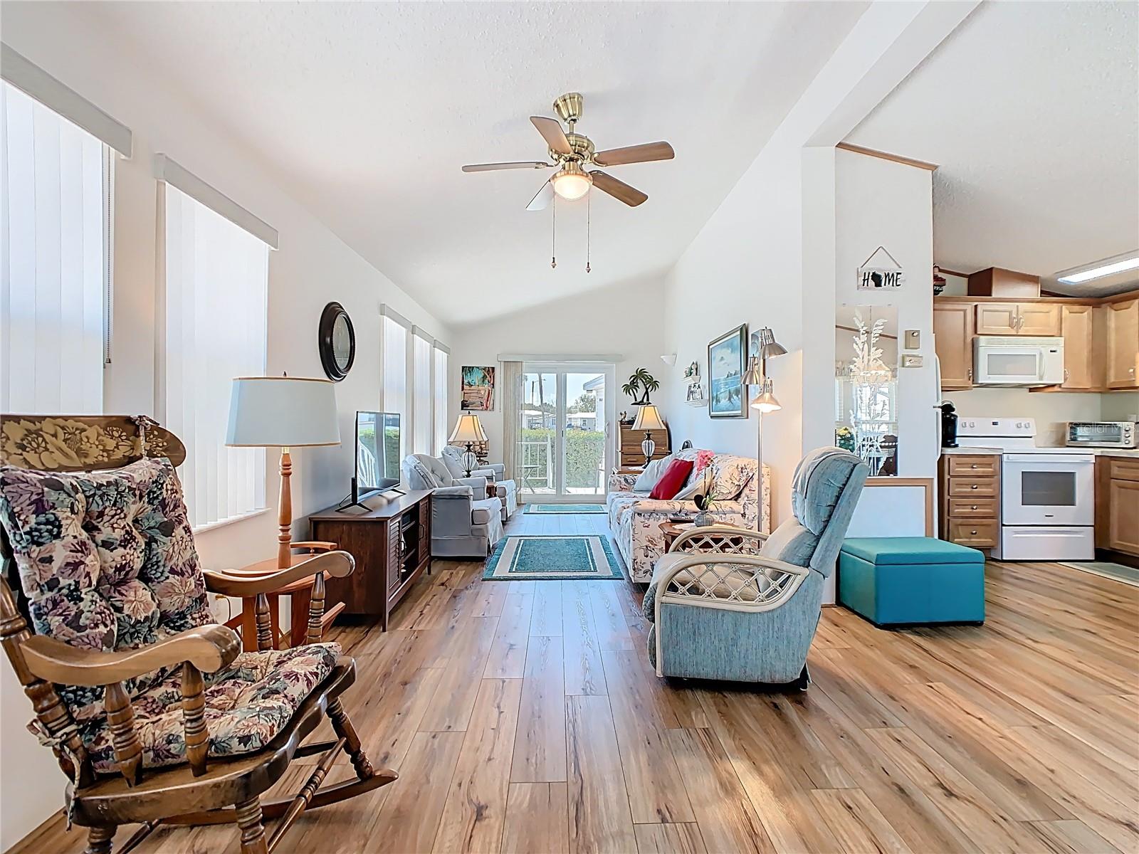 Image 10 of 25 For 9000 Us Hwy 192  311