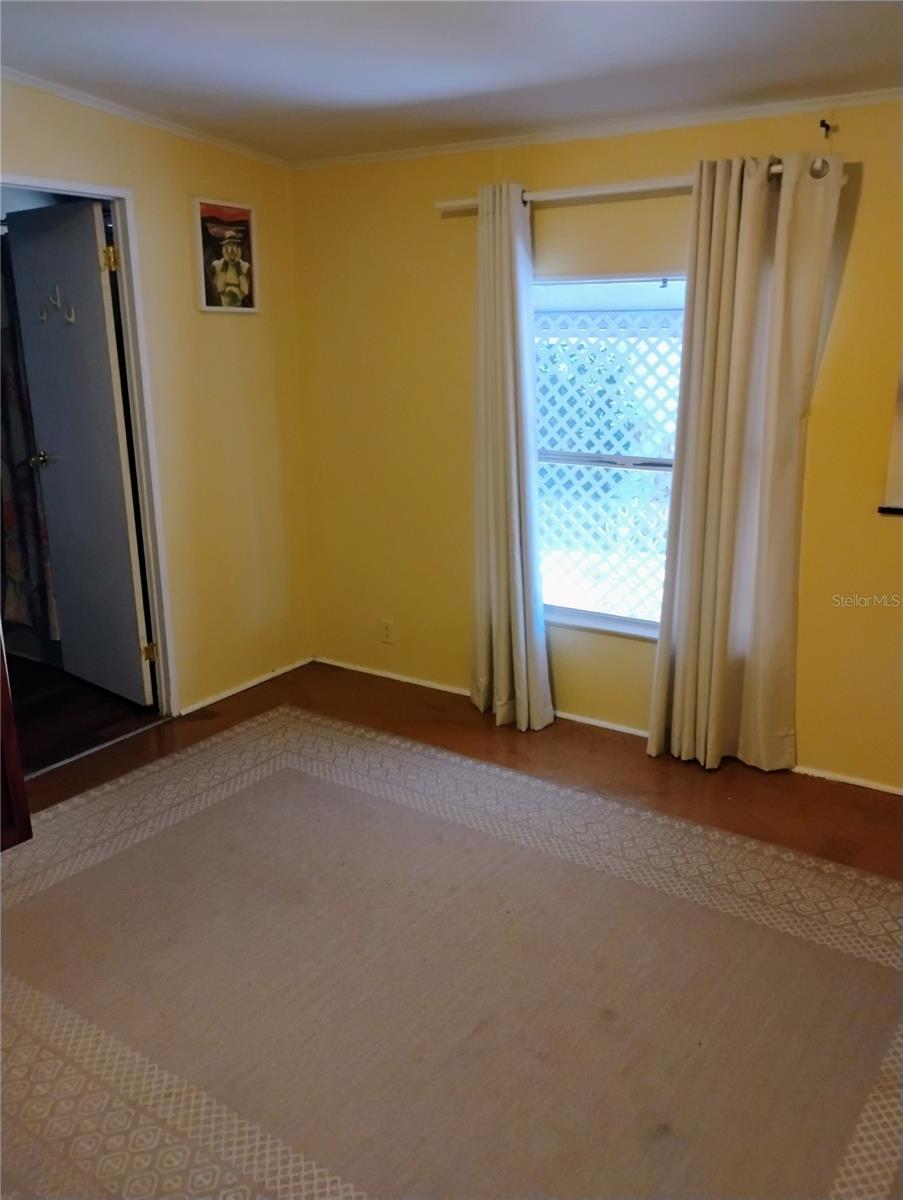 Image 5 of 19 For 241 Lake Trout