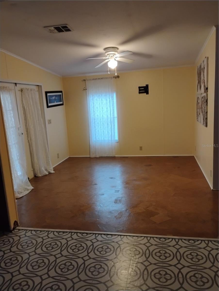 Image 6 of 19 For 241 Lake Trout