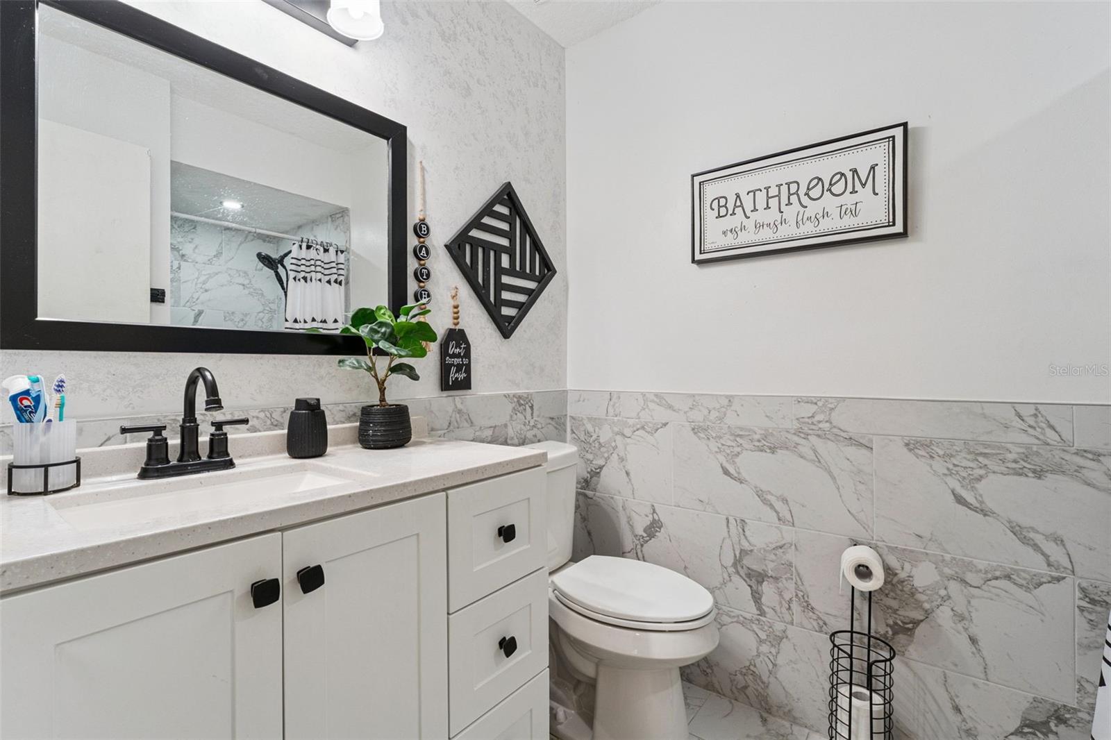 Image 16 of 35 For 206 Montana Avenue