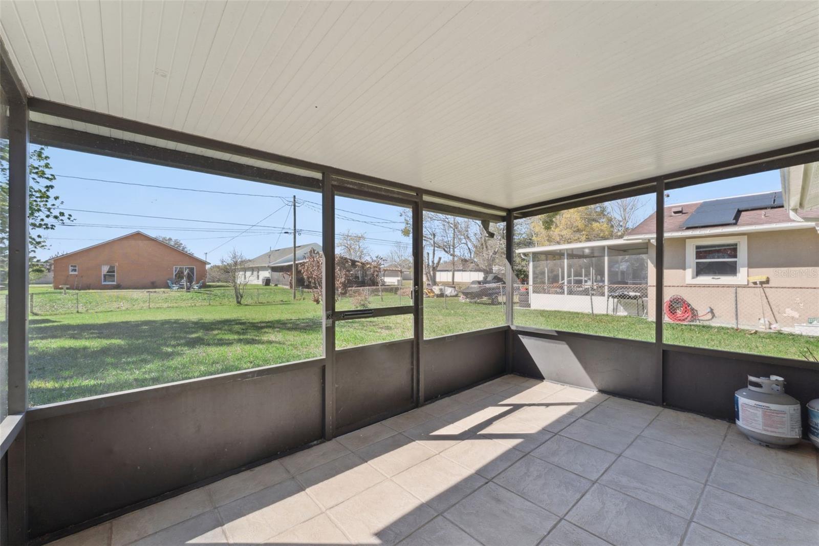 Image 24 of 35 For 206 Montana Avenue