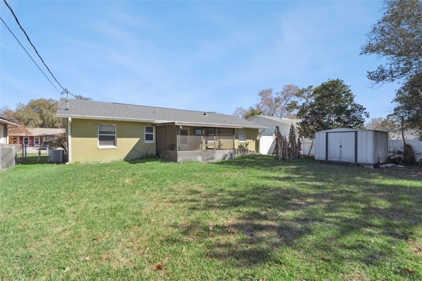 Image 26 of 35 For 206 Montana Avenue