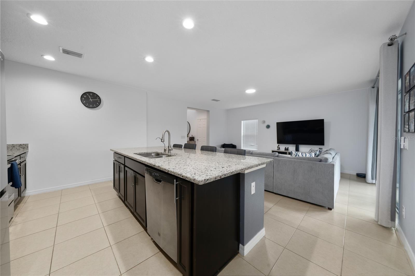 Image 8 of 42 For 454 Annabelle Way