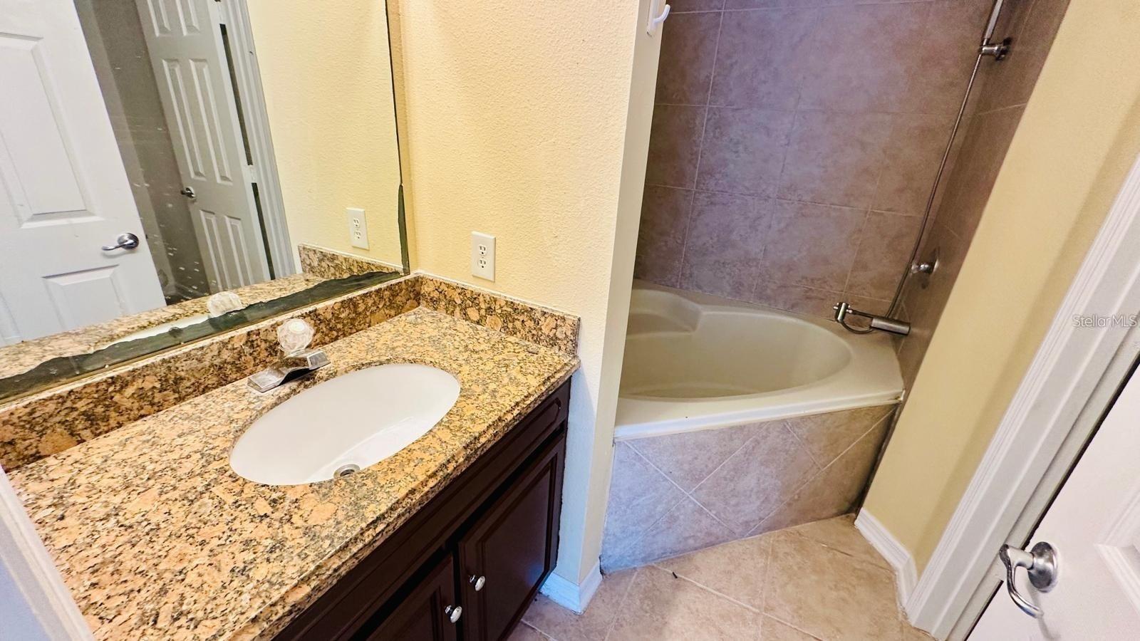 Image 12 of 13 For 131 Melissa Place