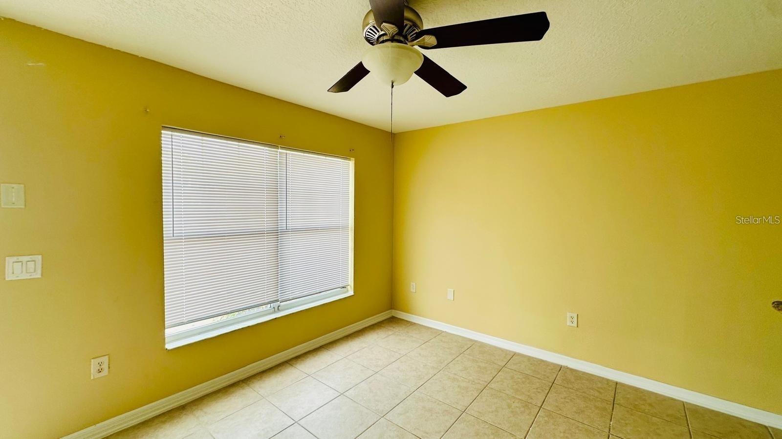 Image 8 of 13 For 131 Melissa Place