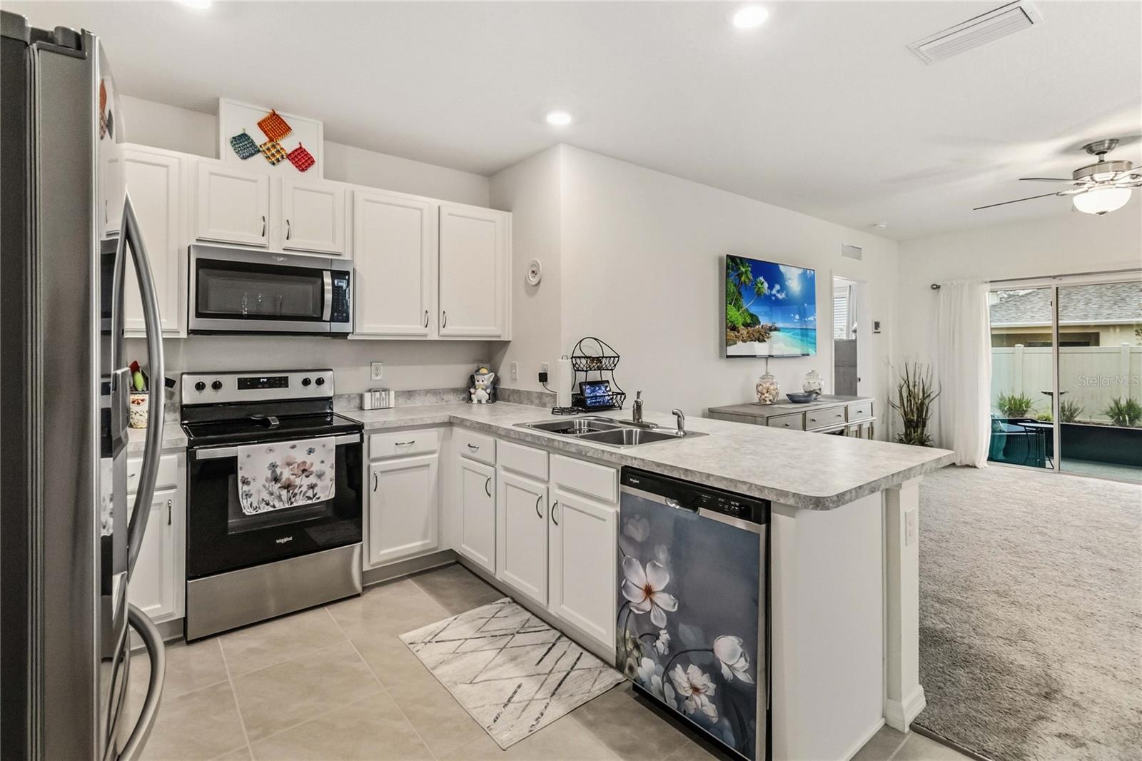 Image 14 of 57 For 2763 Swooping Sparrow Drive