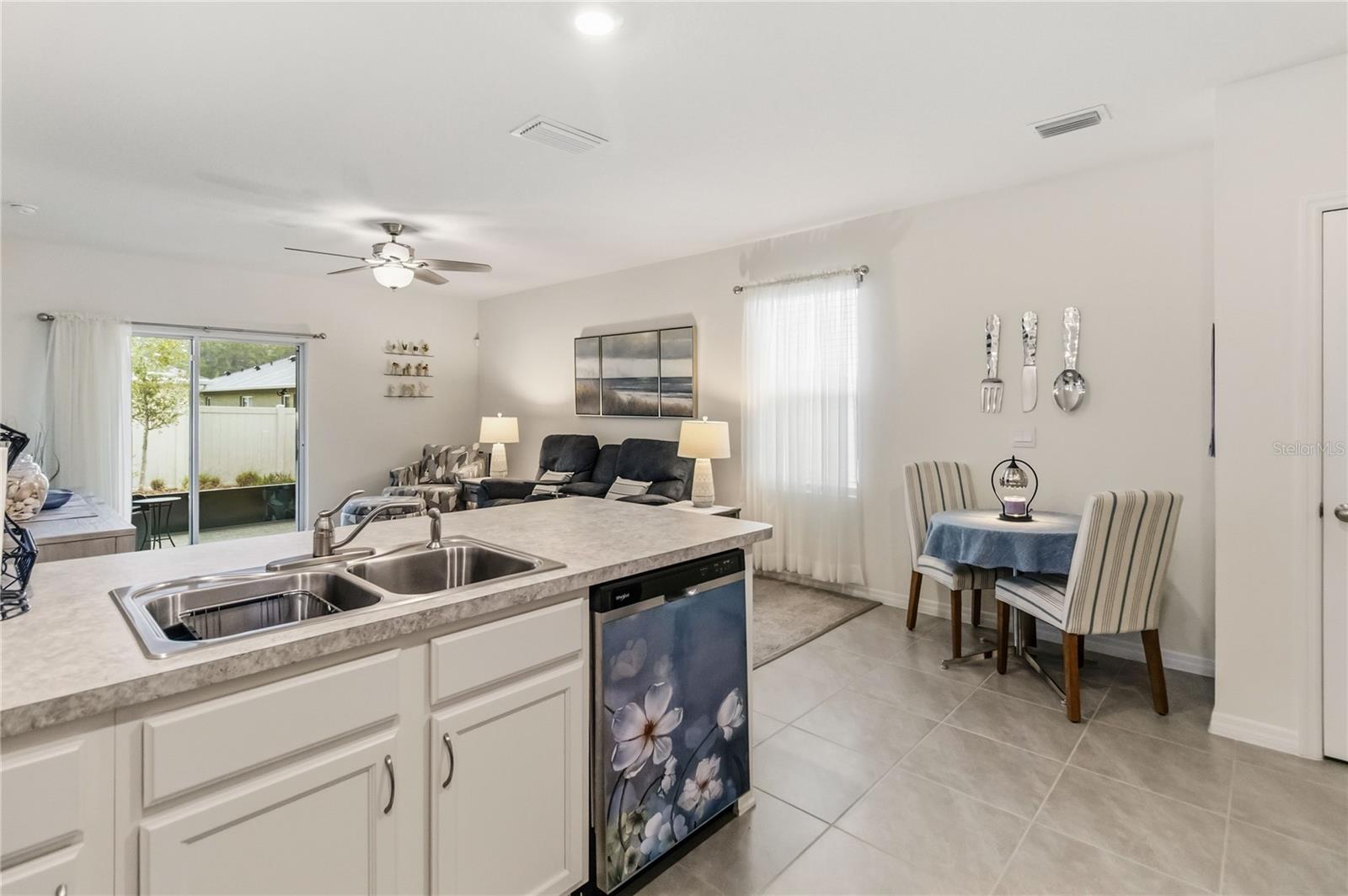 Image 15 of 57 For 2763 Swooping Sparrow Drive