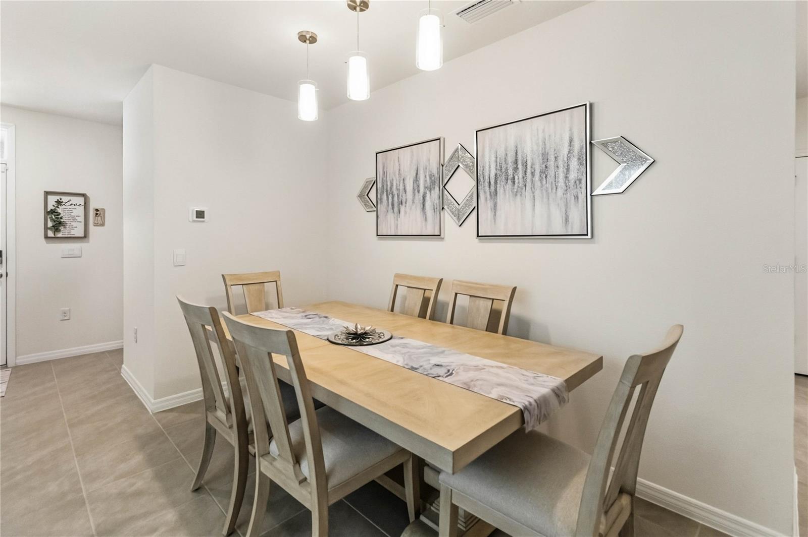 Image 17 of 57 For 2763 Swooping Sparrow Drive