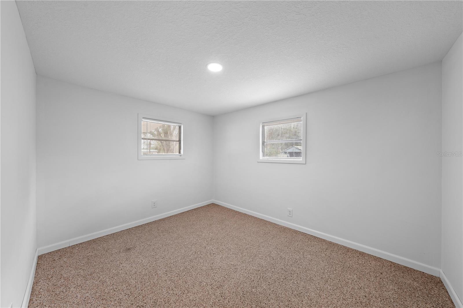 Image 11 of 28 For 275 Myrtle Drive