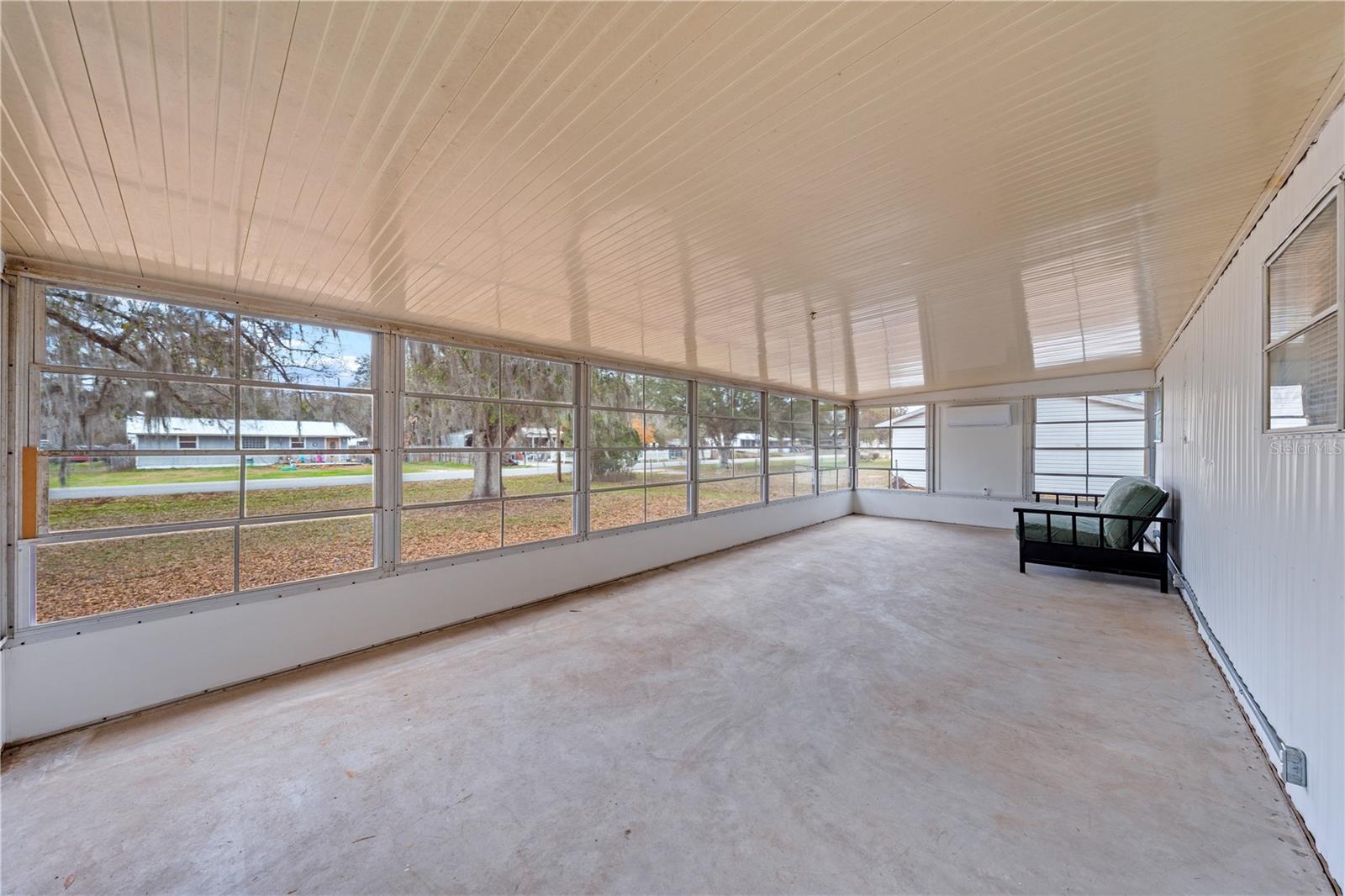 Image 4 of 28 For 275 Myrtle Drive