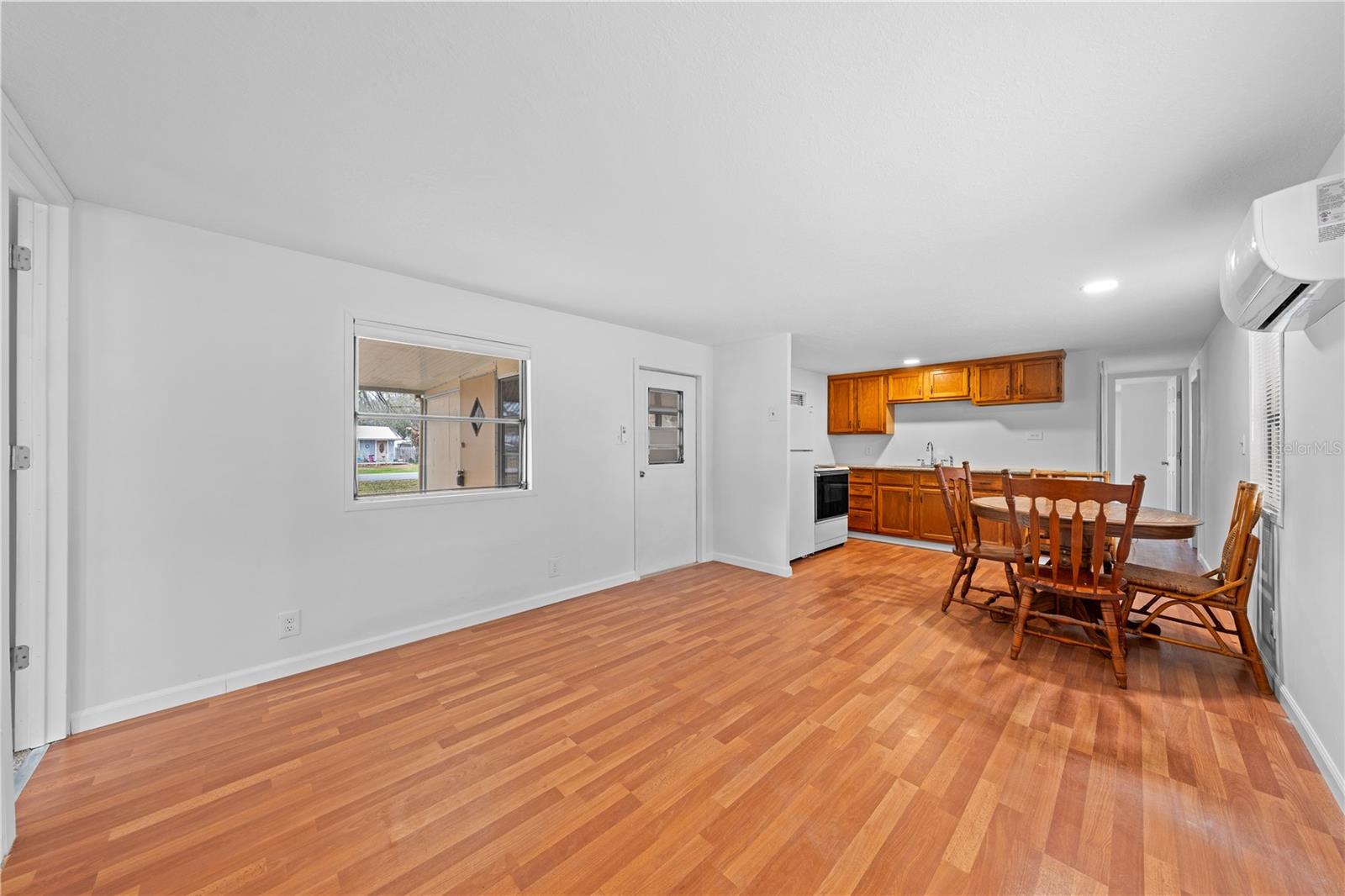 Image 6 of 28 For 275 Myrtle Drive