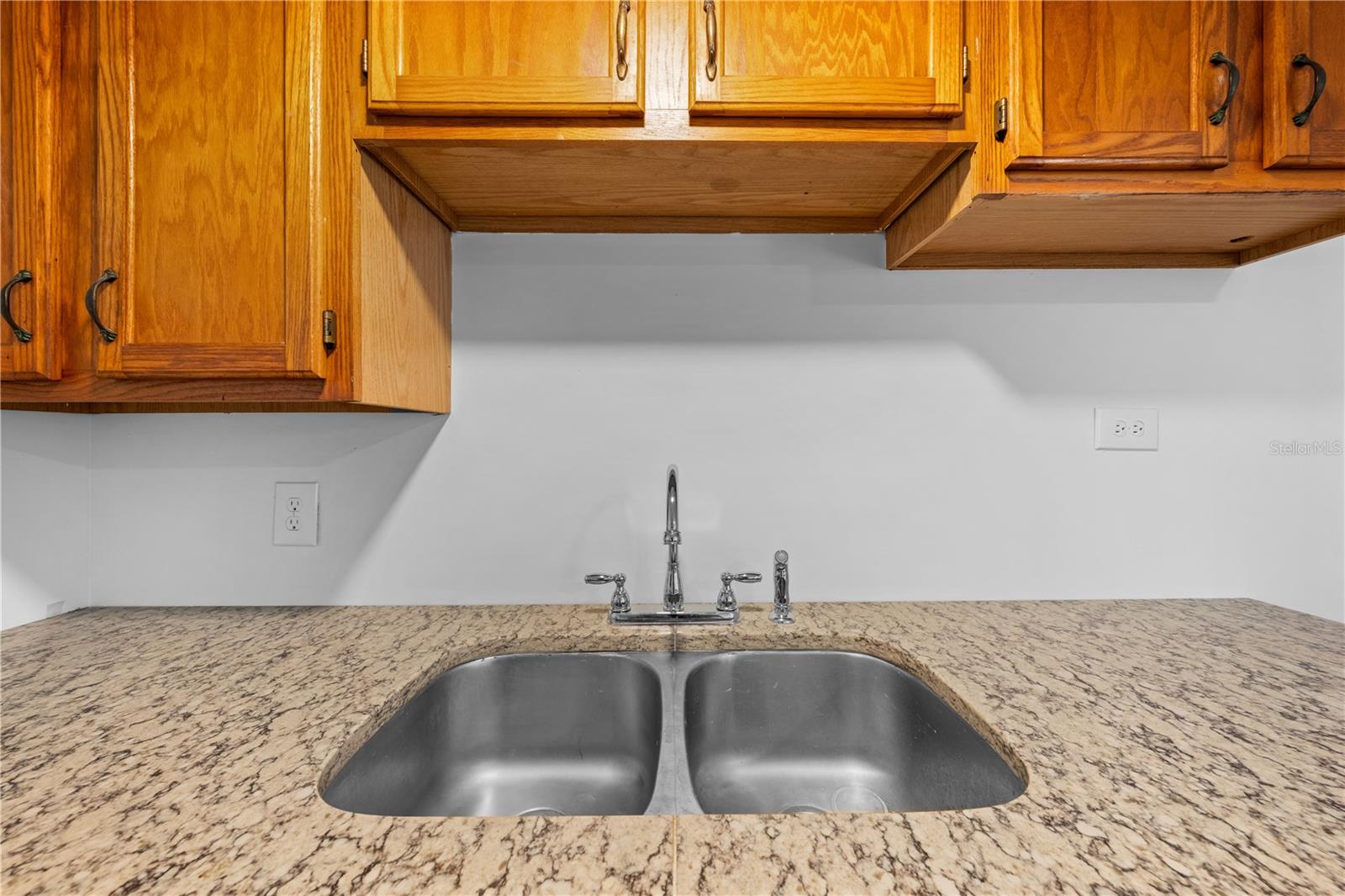 Image 9 of 28 For 275 Myrtle Drive