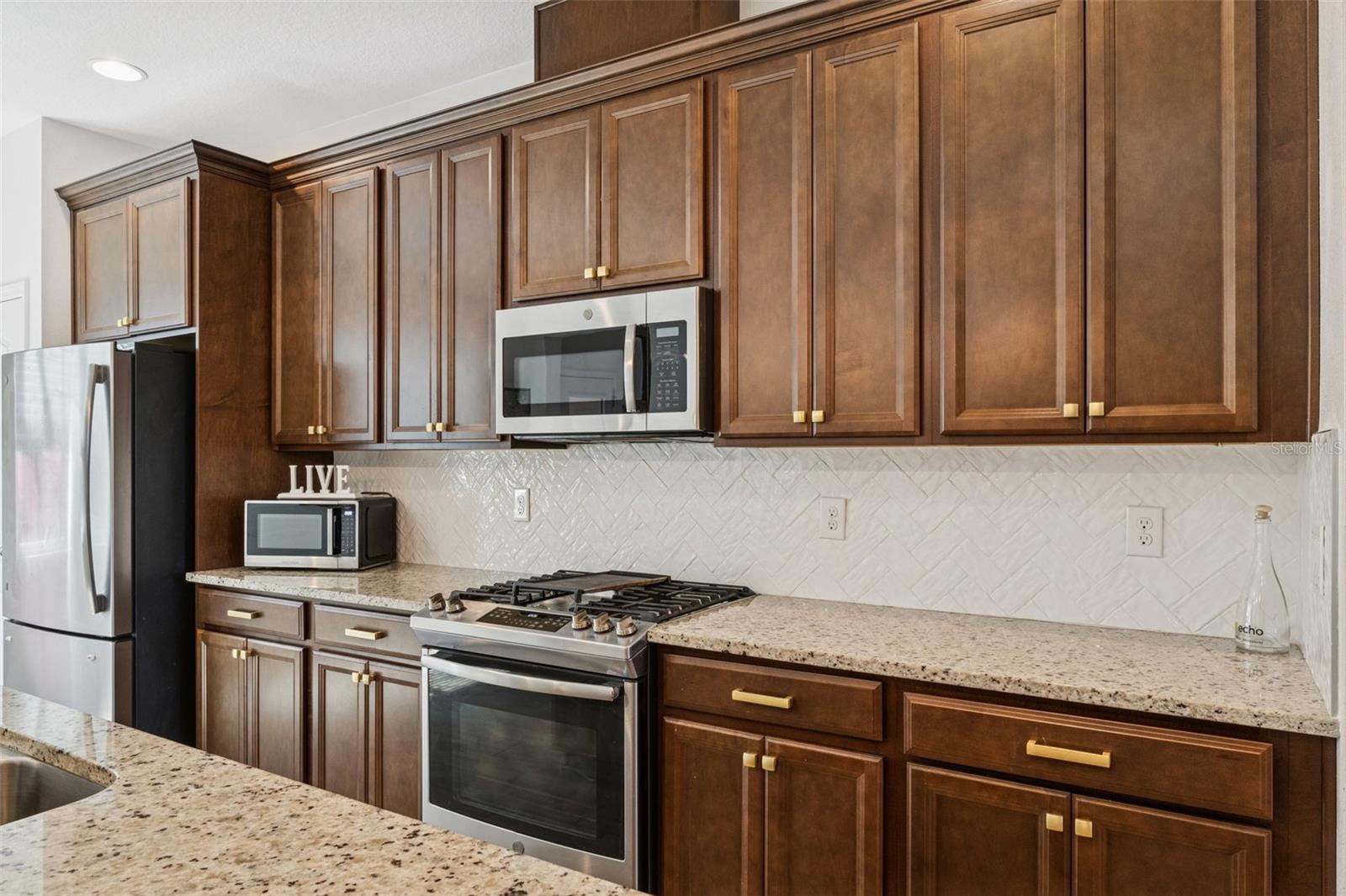 Image 17 of 61 For 648 Orange Belt Loop