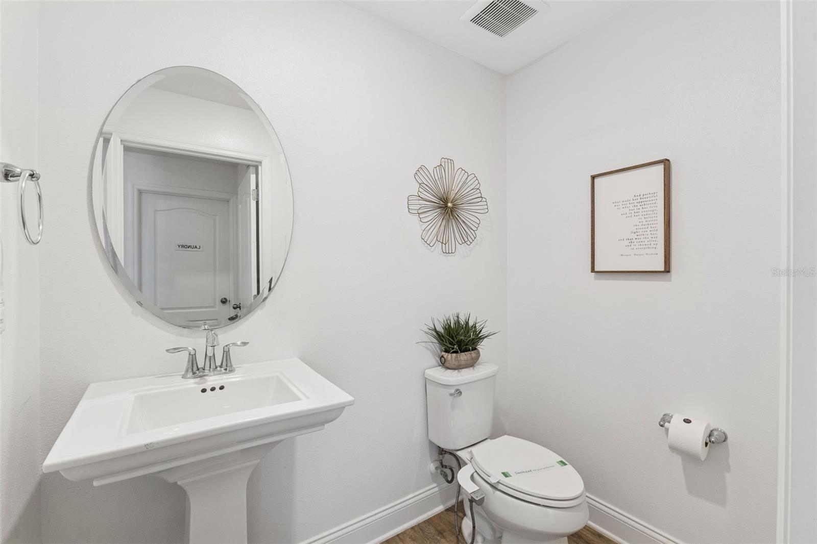 Image 25 of 61 For 648 Orange Belt Loop