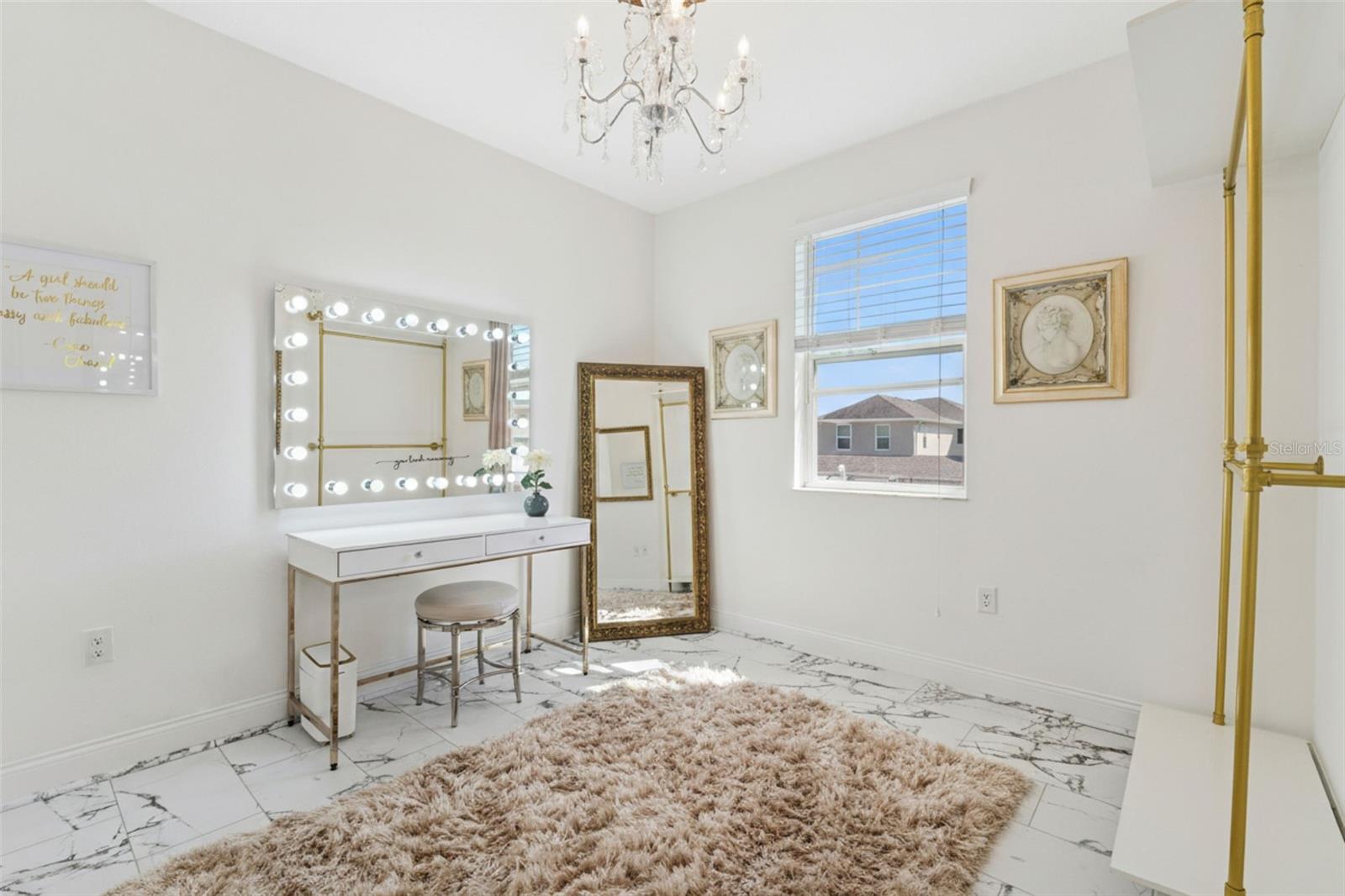 Image 29 of 61 For 648 Orange Belt Loop