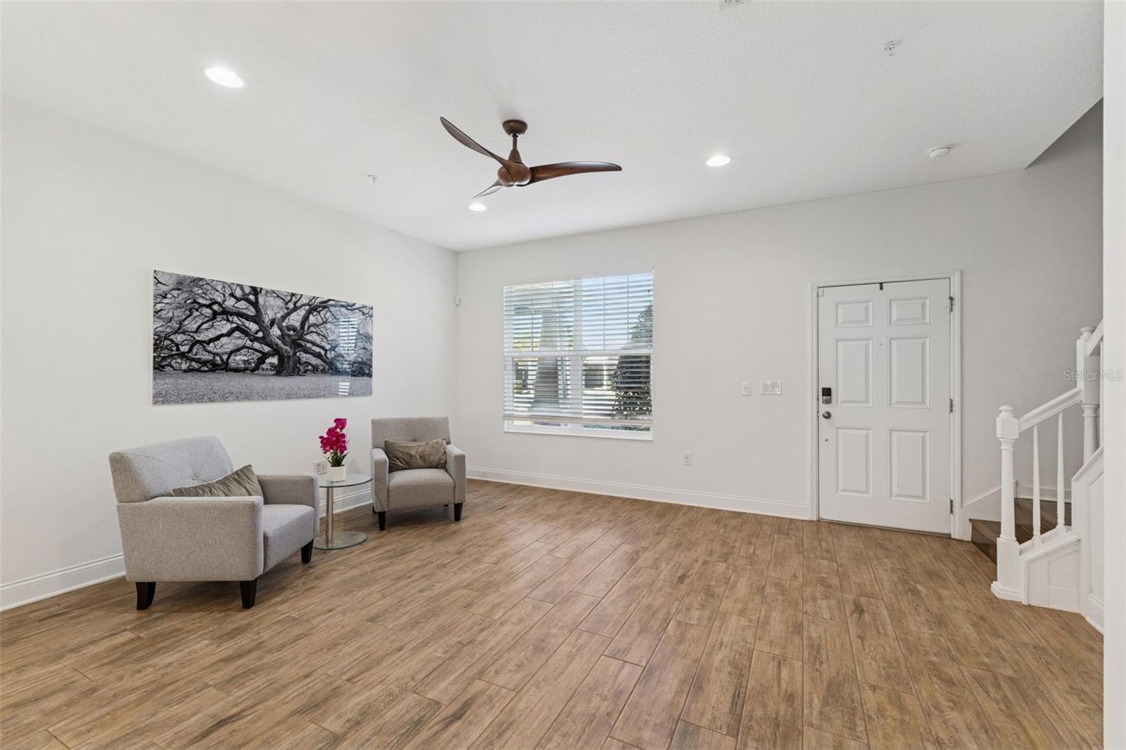 Image 6 of 61 For 648 Orange Belt Loop