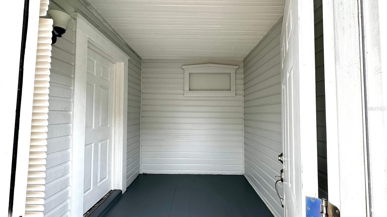 Image 3 of 3 For 703 Mabbette Street