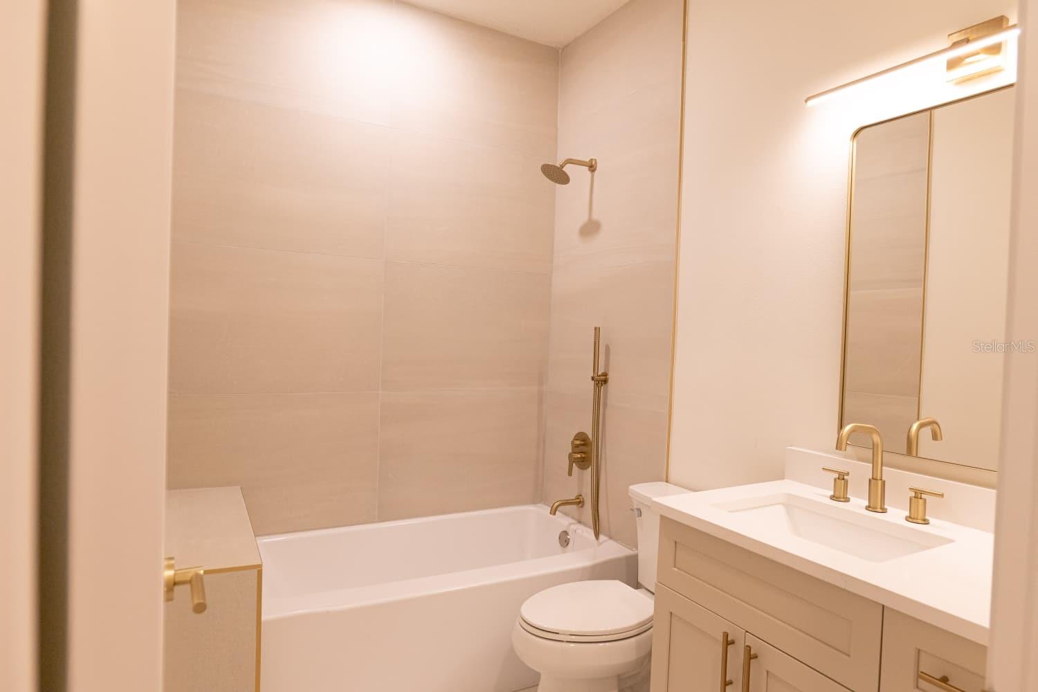 Image 18 of 22 For 9548 Crown Prince Lane