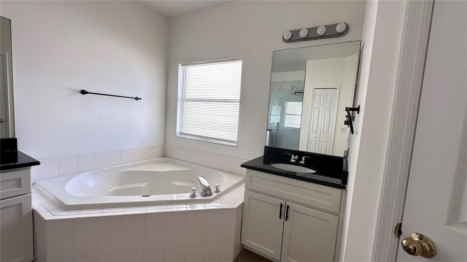 Image 18 of 30 For 1320 Osprey Cove Court