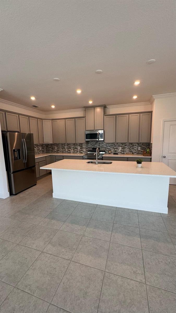 Image 2 of 7 For 4899 Lyric Drive