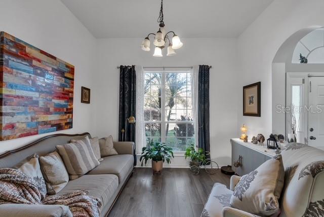 Image 6 of 35 For 2702 Patrician Circle