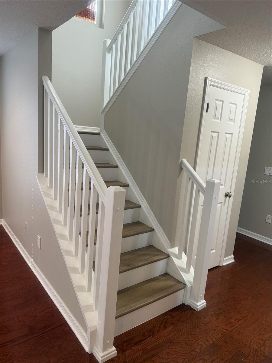 Image 10 of 28 For 13102 Honey Locust Drive