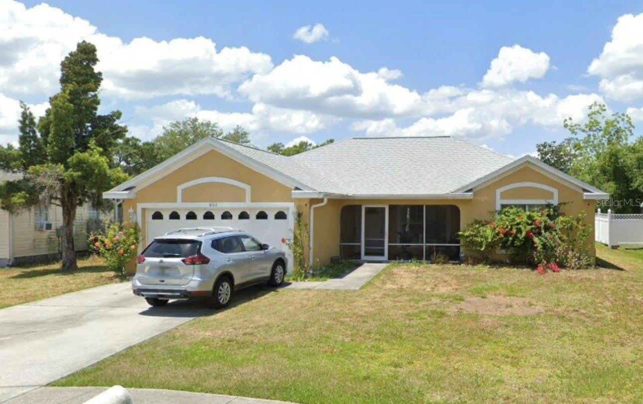 Image 2 of 3 For 806 Forrest Avenue